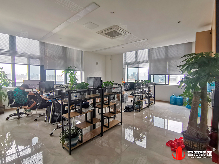 開放辦公區(qū)